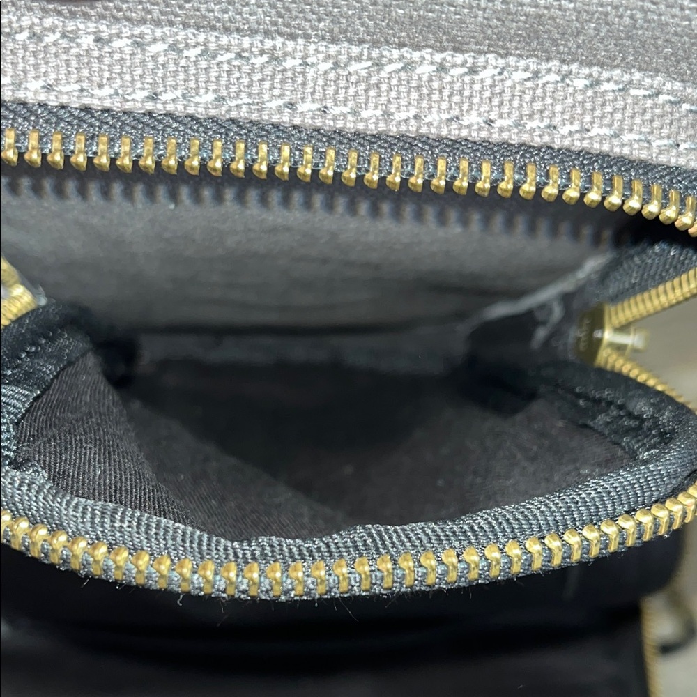 Will Leathergoods Commuter Sling Pack - Picture 15 of 16